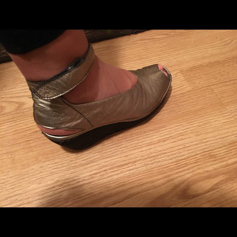 Fly London Wedge Shoe
